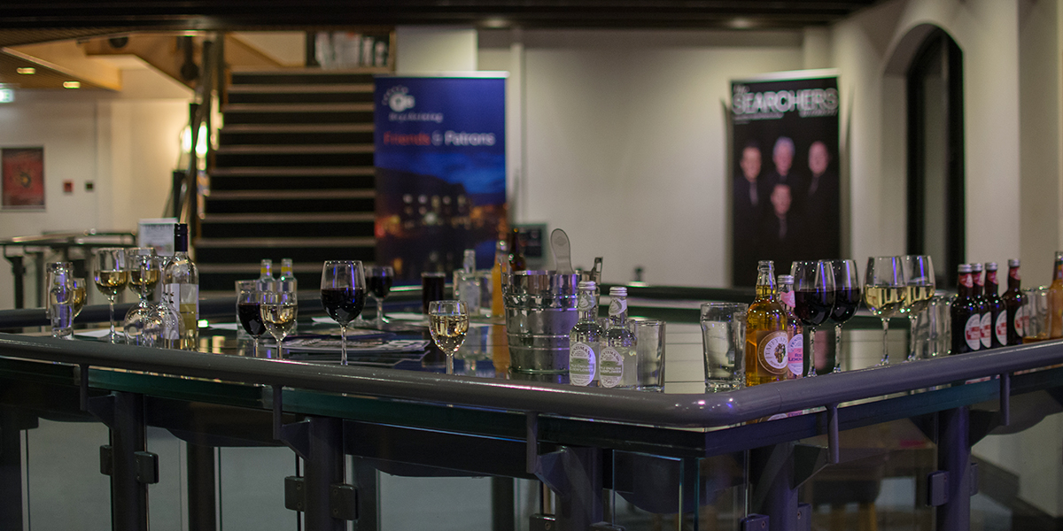 Theatr Brycheiniog bar